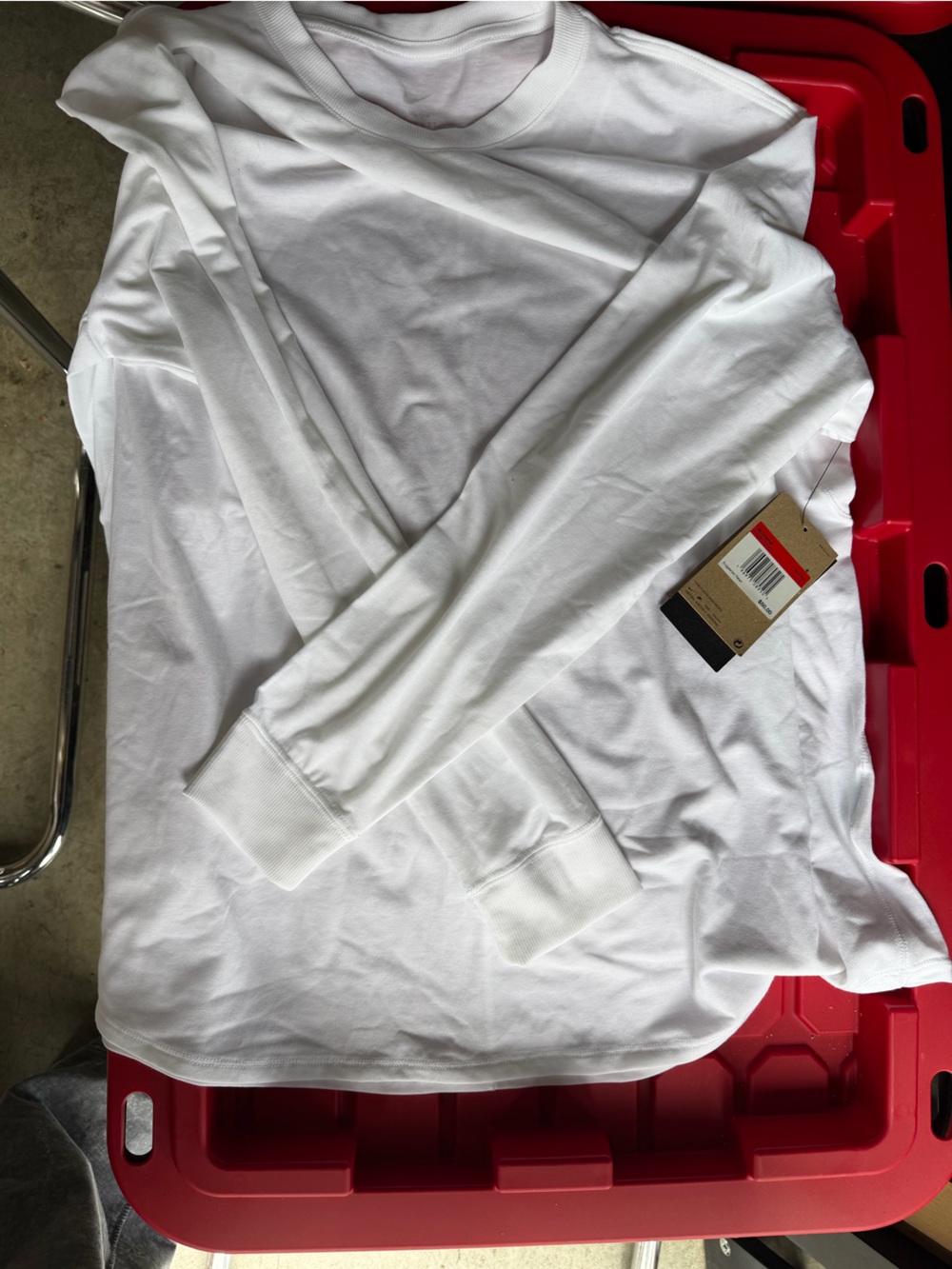 Nike White Crewneck Long Sleeve Shirt